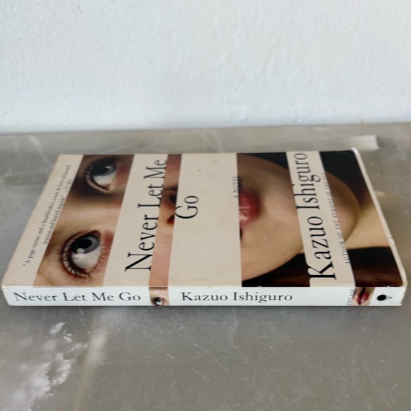 Never Let Me Go - Picture 2 of 5